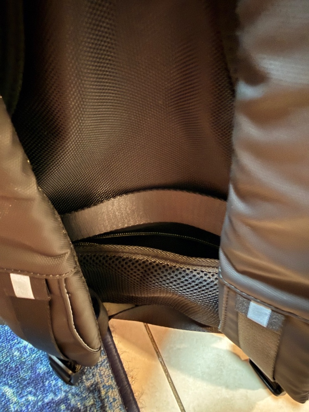 LED Smart Backpack with Programmable Pixel Display Screen USB Powered New - Picture 5 of 6